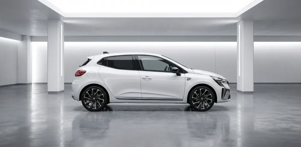 RENAULT CLİO araç görseli